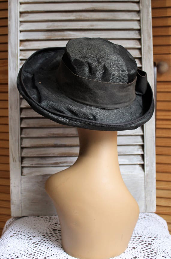 Vintage. Black/hat with bow. Cute hat. Adorable! - image 4
