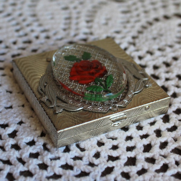 Vintage/glass/red/rose/silver/pill box/compact. Great for your purse. Art deco/gift. Beautiful red rose.