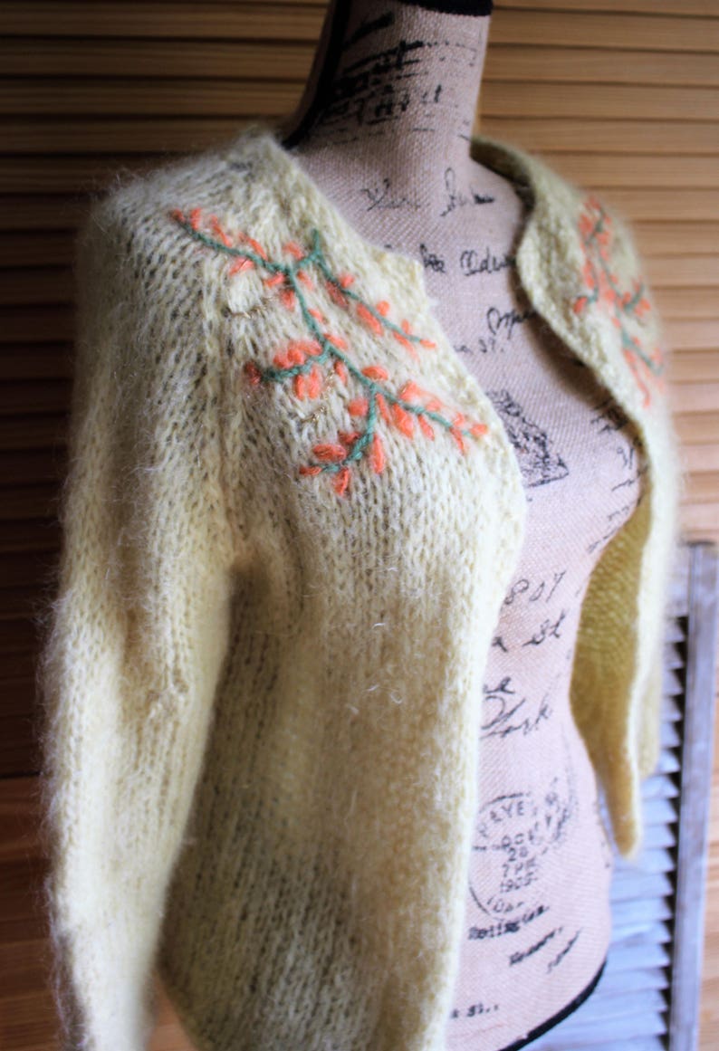 Hand knittedlight yellowcardigansweater but is a fixer upper Vintage Made in Italy Please read description! Super pretty