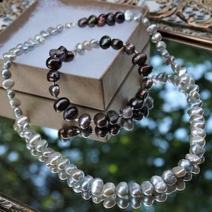 June stone, Pearls, Pearl necklace, Pearl bracelet, free shipping, gift for her, gift for mom, gift for women, Anniversary, Birthday