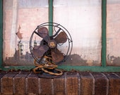 Robbins and Myers 8 Inch Desk Fan Vintage Desktop Decor