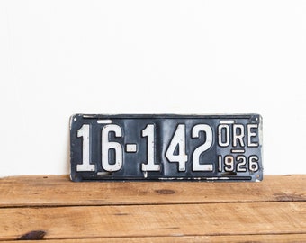 Oregon 1926 License Plate Vintage Wall Hanging Decor