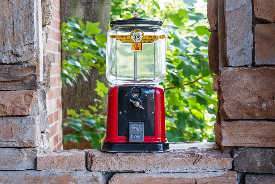 Victor V Lions Club Gum Dispenser Vintage Gumball Machine - Etsy