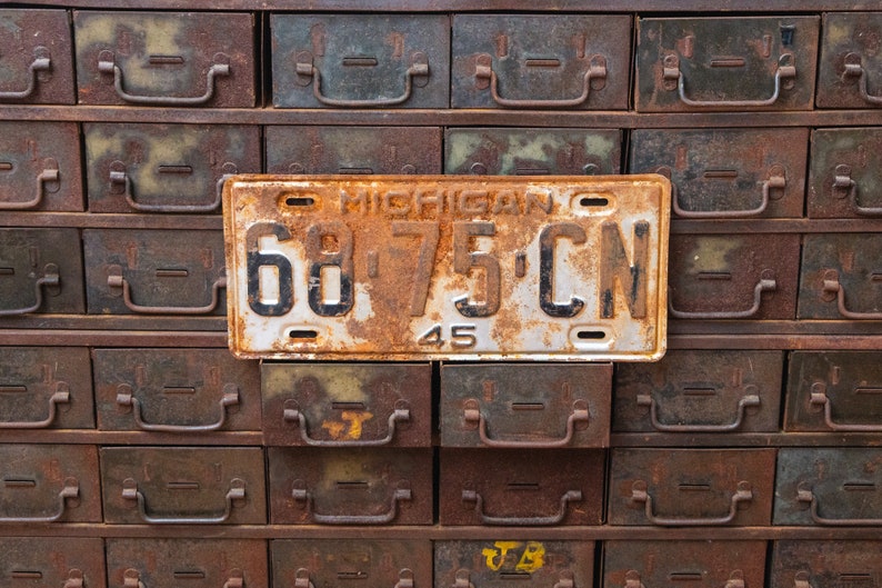 Michigan 1945 License Plate Vintage Rusty Silver Wall Decor