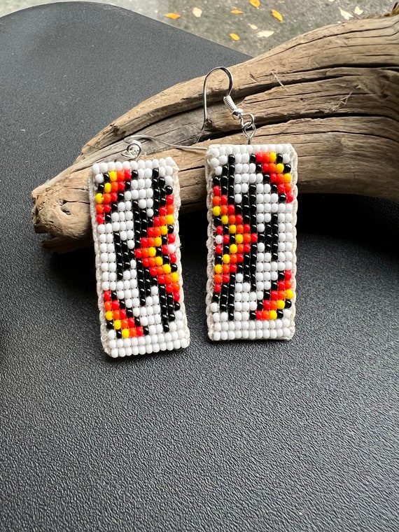 Native America Indian Jewelry, Navajo Beaded Earrings