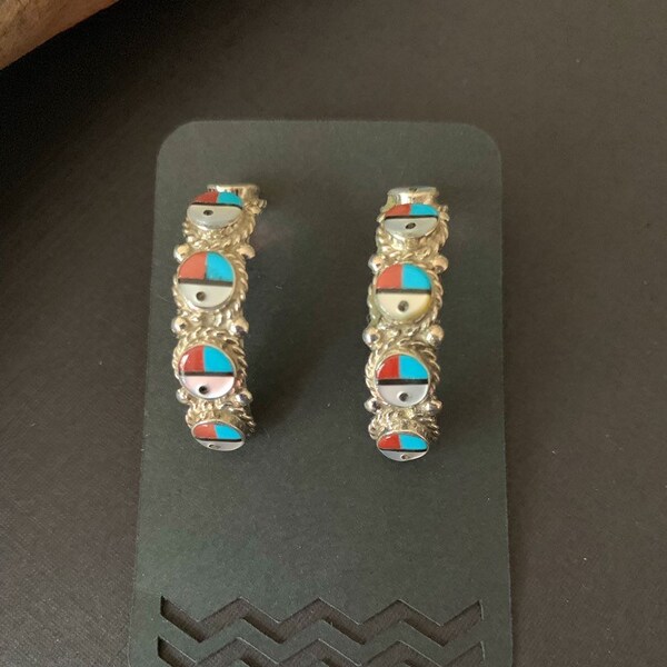 Native America Indian Jewelry, Zuni Indian Jewelry, Native American Sunface Half Hoop Earrings, Zuni Inlay Earrings.