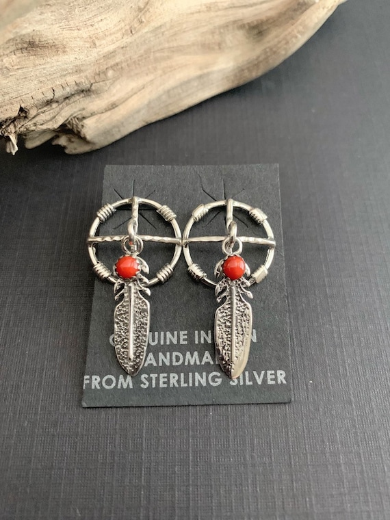 Superb Vintage Native American Navajo Coral Stering Silver Dreamcatcher Earrings Superb Vintage Native American Navajo Coral Stering Silver Dreamcatcher Earrings