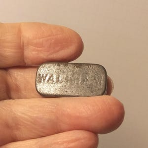 Vintage Waltham & Elgin Watch Parts Tins: 7 Jewel Movement image 4