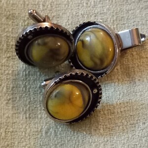 Men&#39;s Cuff Links and Tie Clip