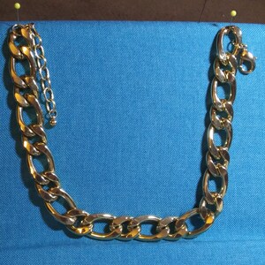 Large Link Adjustable (17&quot;-20&quot;) Gold Tone Costume Jewelry Neckless
