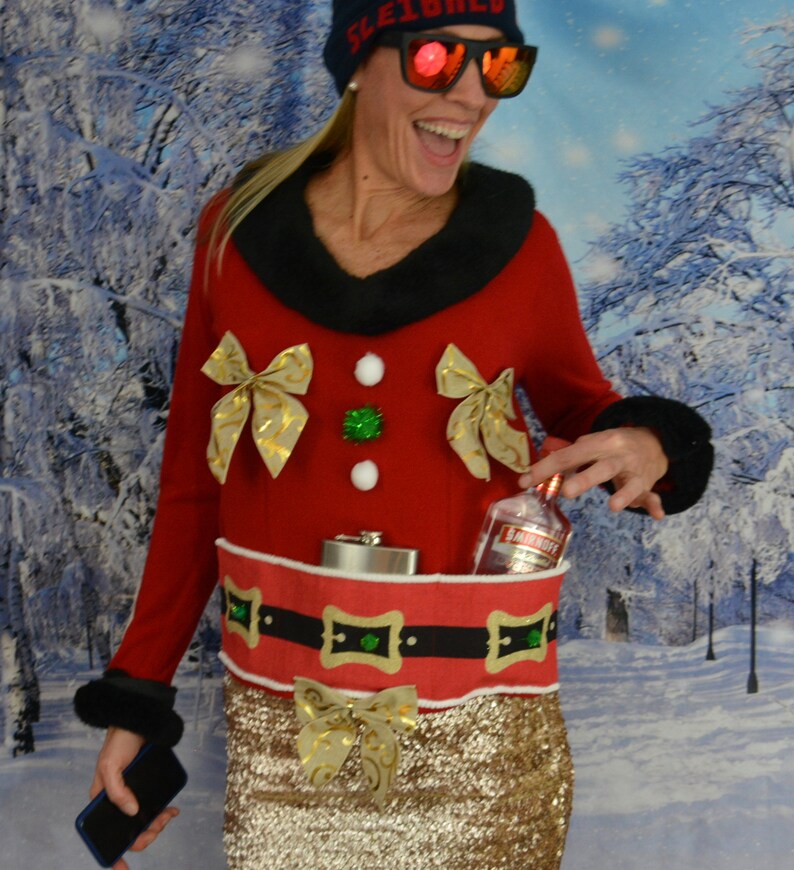 Ugly Christmas Sweater Medium petite Beer or flask holder