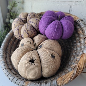Burlap Spider pumpkins, pumpkin decor, halloween pumpkin