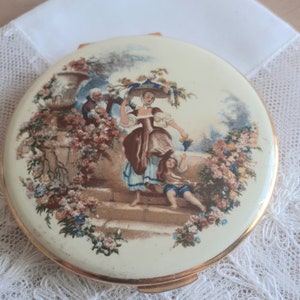 Vintage Kigu Powder Compact, Unused, 1950s,  Garden Scene, Convertible, White Enamel, Gold Tone, Beauty Accessory, Mid Century Make Up