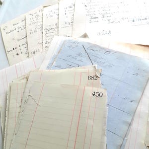 Antikes Vintage gemischtes Ledger-Papier, 30 Seiten, antikes Ephemera, verschiedene Größen, Sammelalbum, Kartenherstellung, WW1 Geschichte, Journalzubehör