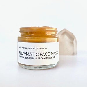 Organic Face Mask with Glycolic, Pumpkin Enzyme & Turmeric | Vegan