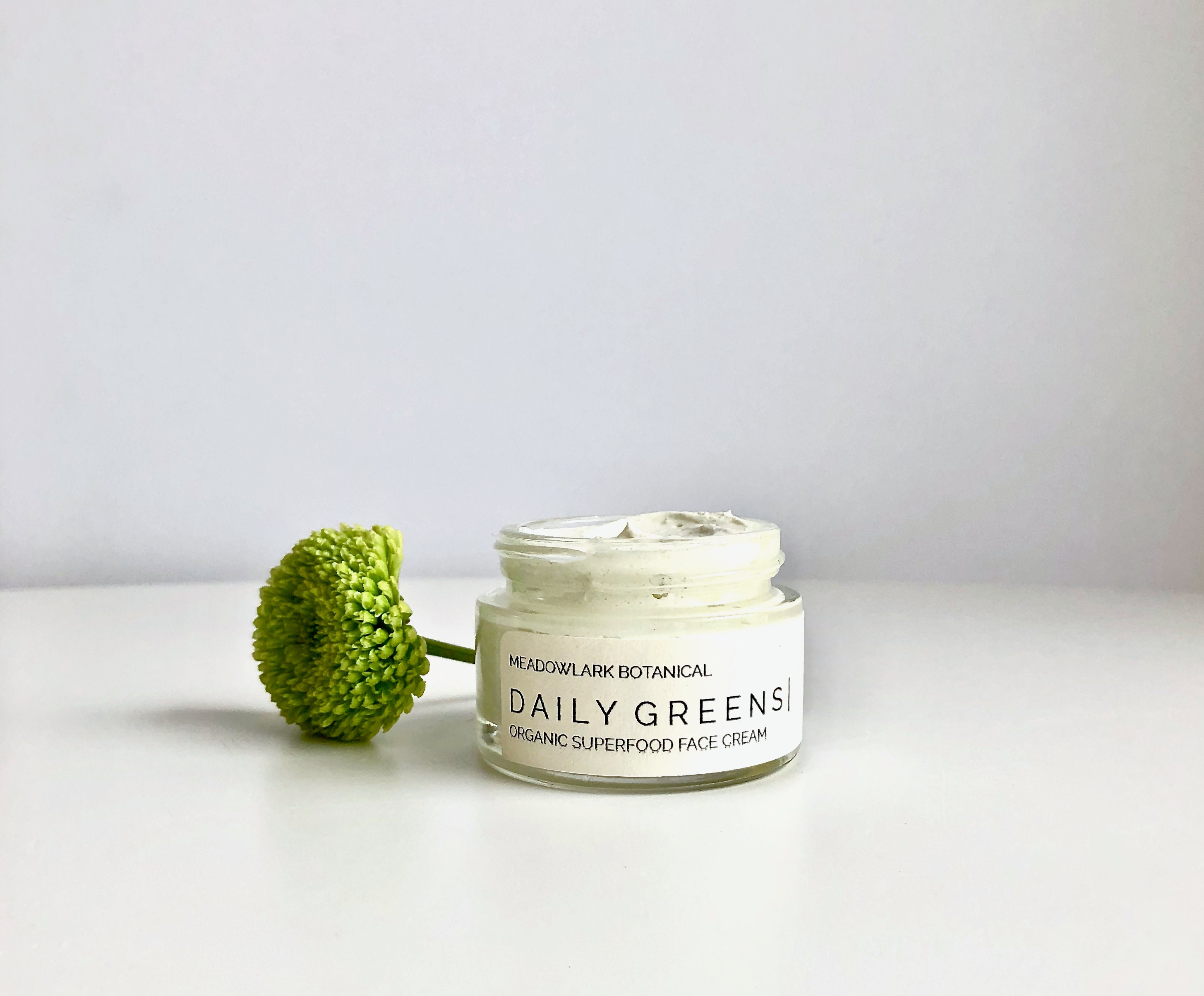 daily greens face cream