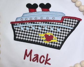 Camisa con apliques de crucero de Magical Mouse