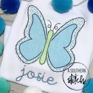 Bunte Schmetterling Applikation | Frühling & Sommer Rüschen Shirt | Floraler Schmetterling