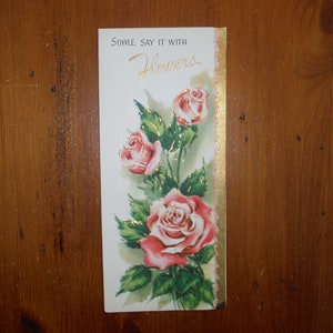 Jolie carte de félicitations vintage des années 1960 - carte de félicitations florale shabby chic chic - journal éphémères de fleurs roses de félicitations des années 60