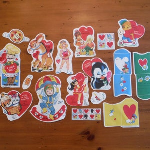 Lote de tarjetas de San Valentín vintage - Vintage Kitschy Valentines Mod Cute Retro Family Cards Ephemera - Vintage Adult Children's Valentine Ephemera