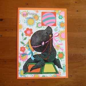 Tarjeta de cumpleaños vintage de los años 60 para niños con rompecabezas - Tarjeta de cumpleaños de Black Seal Tricks Circus - Tarjeta de cumpleaños de actividad circense para niño y niña
