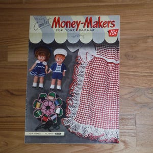 Libro de patrones de regalos de crochet vintage de los años 50 - Patrones de crochet de 1951 para tu bazar - Revista de patrones de crochet - Efímera de crochet