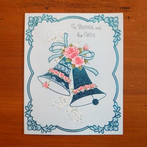 Biglietto d'auguri vintage per l'anniversario di matrimonio tra fratello e moglie - Il miglior biglietto d'auguri per l'anniversario di matrimonio degli anni '60 - Biglietto d'auguri per l'anniversario con campanellini nuziali in lamina anni '60