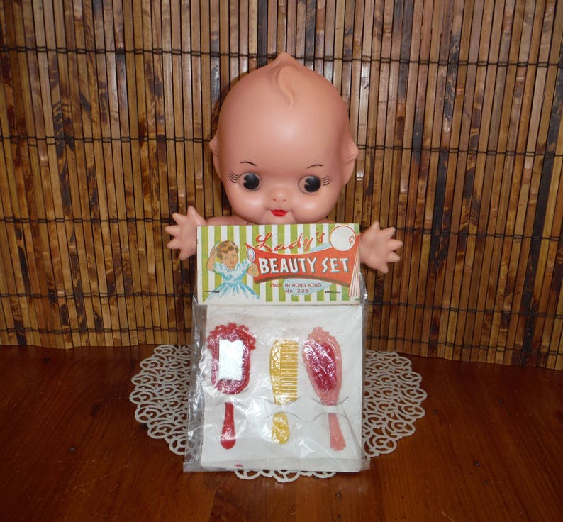 Vintage 1950 S Mirror Brush Comb Toy Set 50 Image 0