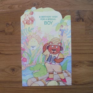 Jolie carte vintage joyeux anniversaire spéciale garçon - carte d'anniversaire jeune garçon animaux de la jungle des années 1980 - album éphémères d'anniversaire de scrapbooking pour garçon