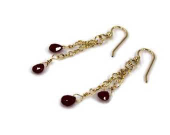 Goudgevulde Ruby Elegance - Handgemaakte oorbellen