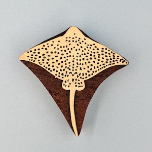 Tampon poisson raie, bloc d'impression indien en bois sculpté à la main ; tampon textile; tampon de poterie,