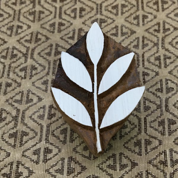 Nature's Grace: Indian Wooden Printing Block - Exquisite Leaf Design, hand carved Indian wood printing block; textile stamp; pottery stamp,