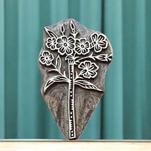 Sello floral de madera de teca tallada a mano, bloque textil indio