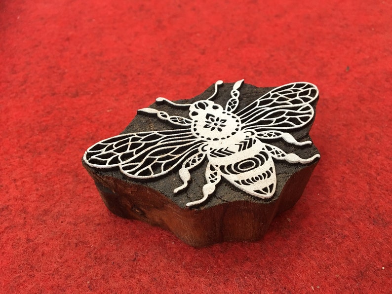 Queen Bee 1 Wood Stamp Bumblebee Hand Carved Wood Stamp Etsy