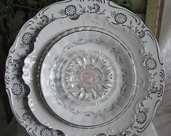 Vintage Glass Dish Plate Garden Flower....Silver Lady