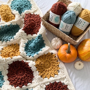 PATTERN | Special Edition Autumn, Christmas & Halloween Island Time Blanket | Crochet Sunburst Granny Square | Chunky | DIGITAL DOWNLOAD