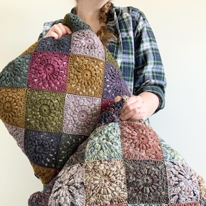 PATTERN | Basic Sunburst Pillow Pattern | Crochet Granny Square Cushion Cover | Easy Beginner | Cottage Core | Diy | DIGITAL DOWNLOAD