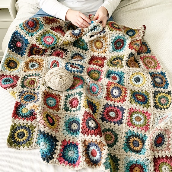 Crochet Sunflower Sunburst Granny Square — Hooked by Robin