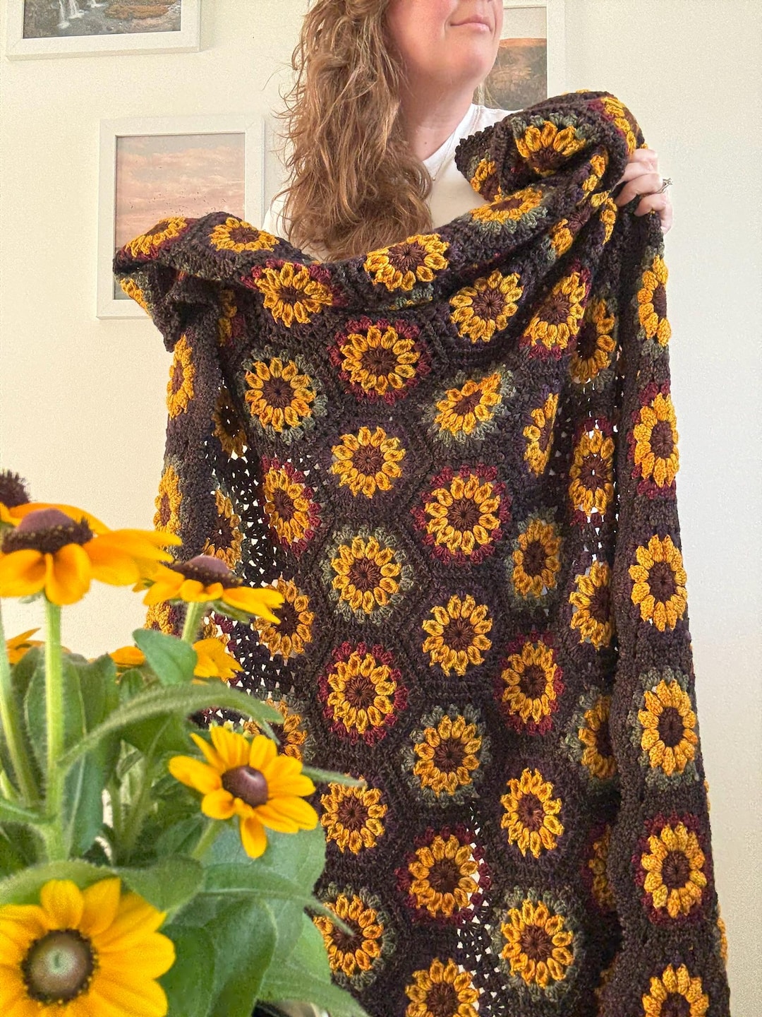 かぎ針編みパターン＆動画｜秋のひまわりのヘキサゴンブランケット