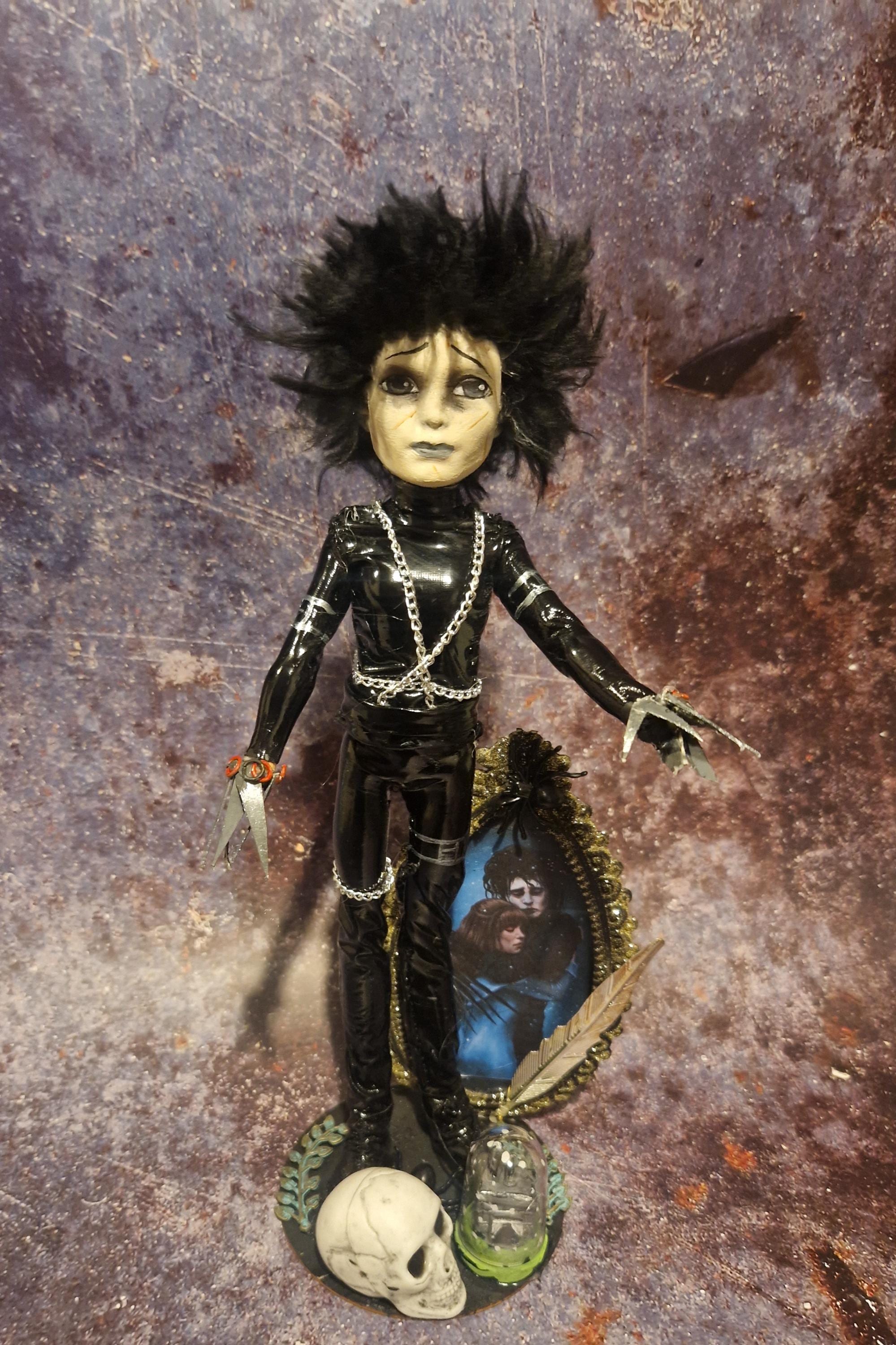 EDWARD Scissorhandsooak Monster High Repaint**sale** - Etsy Israel