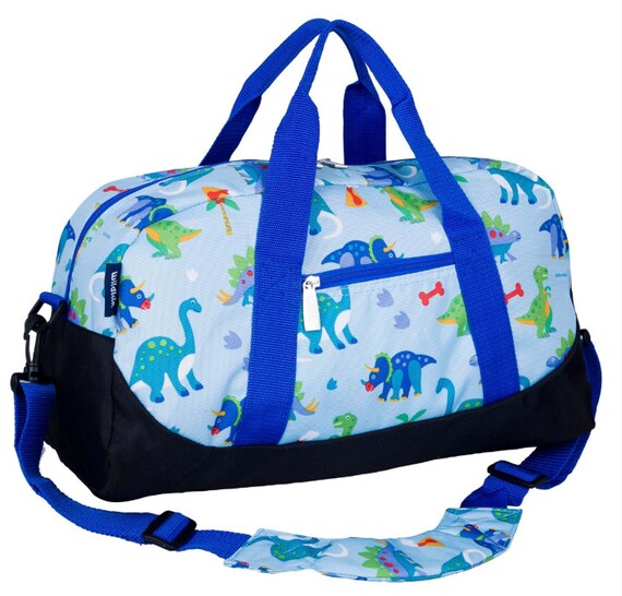 children's duffle bags with wheels
