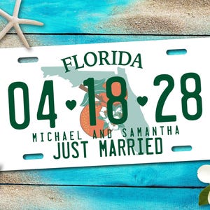 Personalized Florida License Plate, Just Married, Mr Mrs, Bride, Groom, Personalized Gifts, Wedding Gift, Shower Gift, Couples Shower, Tin