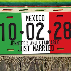 Personalized Mexico License Plate, Just Married, Mr Mrs, Bride, Groom, Personalized Gifts, Wedding Gift, Shower Gift, Couples Shower, Tin