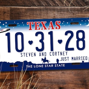 Texas Personalized License Plate, Just Married, Mr Mrs, Bride, Groom, Personalized Gifts, Wedding Gift, Shower Gift, Couples Shower, Car Tag