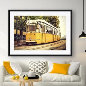 Impressão de Budapeste, impressão de bonde, arte de Budapeste, bonde vintage, fotografia de trem, impressão de viagem, amarelo