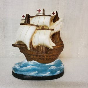 Vintage Carnival Chalkware zeilschip, volledig gerestaureerd