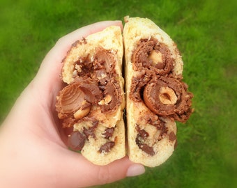 Mascarpone cheese cookies stuffed and topped with Ferrero Rocher-Giant Cookie recipe-Stuffed Cookies-Gourmet Cookies-Homemade cookies