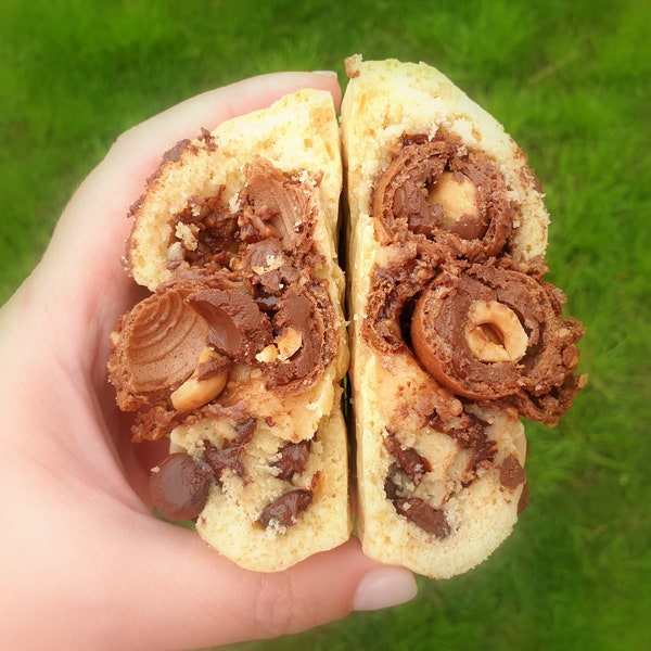 Mascarpone cheese cookies stuffed and topped with Ferrero Rocher-Giant Cookie recipe-Stuffed Cookies-Gourmet Cookies-Homemade cookies