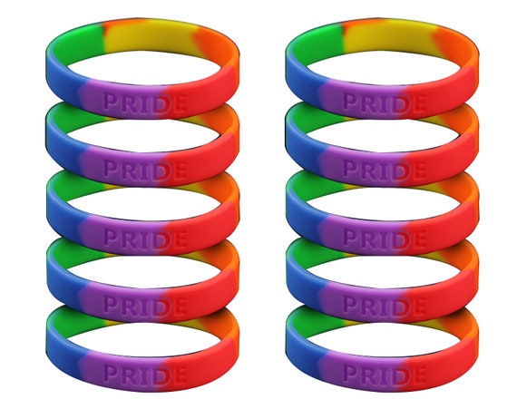 Amazon.com: 25PCS Silicone Bracelets Wristbands for Kids Teens,Blank Rubber  Wristbands Elastic Universal Bracelets Rubber Wholesale Bracelet Bands Bulk  (Purple, 6.3''-Under 7 Years Old) : Office Products