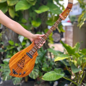 Isarn Acoustic Electric Phin 3 Strings, Thai Lao Guitar Musical Instrument, Traditional Classical Thai Musical Pin121